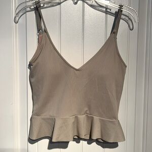 Kortni Jeane Swim Top/Crop Top size small ✨
